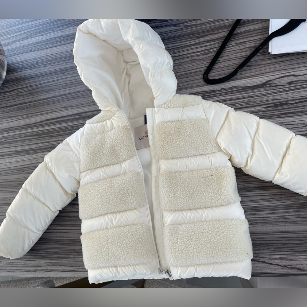 Moncler coat/jacket